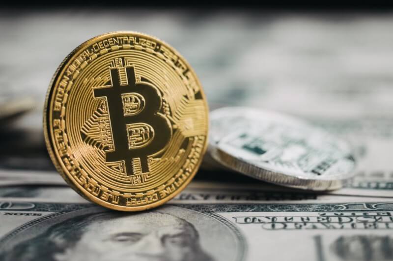 O que é Bitcoin? Tire as suas dúvidas sobre a moeda digital<