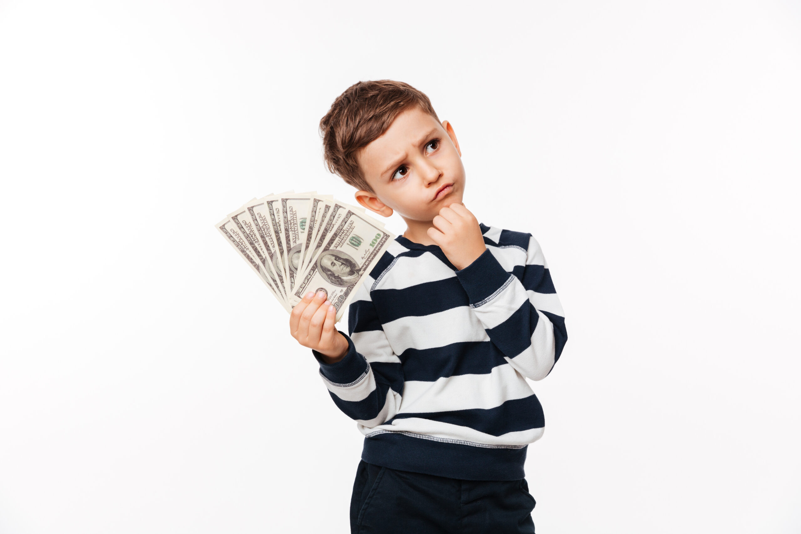Como ensinar seus filhos a lidar com dinheiro<